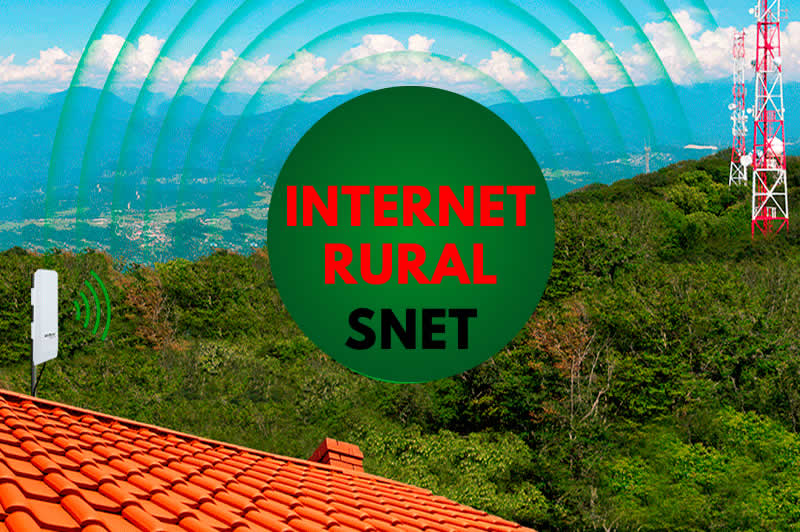 Equipe SNETWEB instalando antena